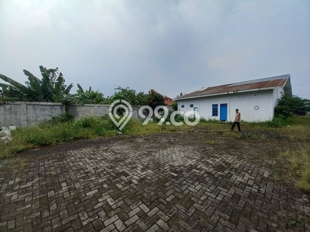 Lokasi Strategis! Dijual Gudang Bisnis di Cibinong, Bogor Kondisi Bagus Lokasi Strategis! Dijual Gudang Bisnis di Cibinong, Bogor Kondisi Bagus