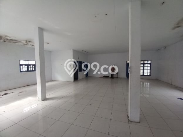 Lokasi Strategis! Dijual Gudang Bisnis di Cibinong, Bogor Kondisi Bagus Lokasi Strategis! Dijual Gudang Bisnis di Cibinong, Bogor Kondisi Bagus