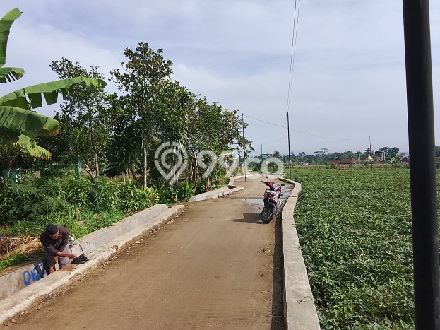 Lahan Kosong Dijual di Tenjolaya, Bogor, Luas 989m2 Area Strategis Lahan Kosong Dijual di Tenjolaya, Bogor, Luas 989m2 Area Strategis