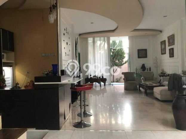 Rumah Nyaman 5 KT LB 300m2 Kondisi Bagus di Ciparigi Rumah Nyaman 5 KT LB 300m2 Kondisi Bagus di Ciparigi