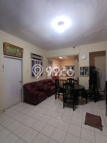Rumah Modern 5 Kamar LT 165m2 di Ciparigi Rumah Modern 5 Kamar LT 165m2 di Ciparigi