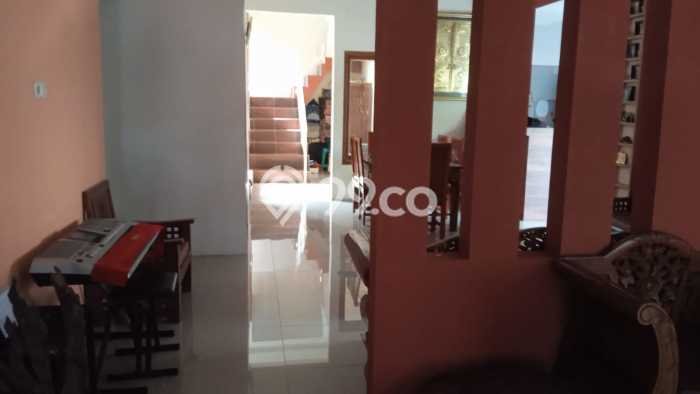 Dijual Rumah 5 Kamar Lokasi Ideal Nyaman dan Strategis di Ciomas Dijual Rumah 5 Kamar Lokasi Ideal Nyaman dan Strategis di Ciomas