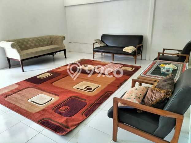 Disewakan! Rumah 3 Kamar Tidur &
3 Kamar Mandi di Sentul City, Bogor Disewakan! Rumah 3 Kamar Tidur &
3 Kamar Mandi di Sentul City, Bogor