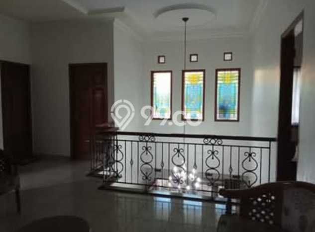 For Sale Hunian Rumah Terawat 6 Kamar di Pasteur, Bandung For Sale Hunian Rumah Terawat 6 Kamar di Pasteur, Bandung