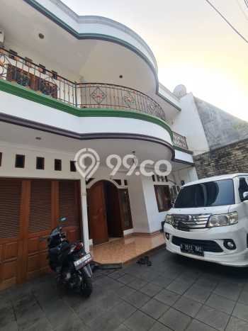 Rumah Elit Modern Tanpa Renovasi di Tanjung Barat Jakarta Selatan Rumah Elit Modern Tanpa Renovasi di Tanjung Barat Jakarta Selatan
