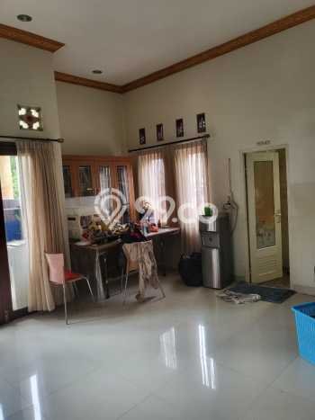 Ready to Use! Luxury House LT 300m2 Desain Elegan di Gadog Ready to Use! Luxury House LT 300m2 Desain Elegan di Gadog
