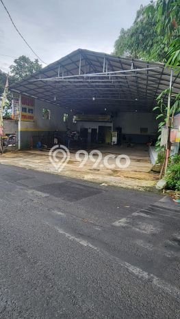 Area Ramai! Komersial Dijual di Ciampea untuk Bisnis Luas Bangunan 235m2 Area Ramai! Komersial Dijual di Ciampea untuk Bisnis Luas Bangunan 235m2