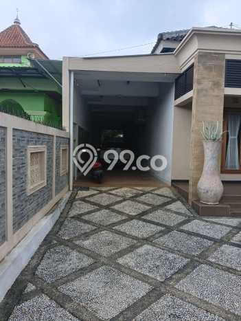 Hot Offer Hunian Mewah Ideal dan Luas di Gunung Pati, Semarang Hot Offer Hunian Mewah Ideal dan Luas di Gunung Pati, Semarang