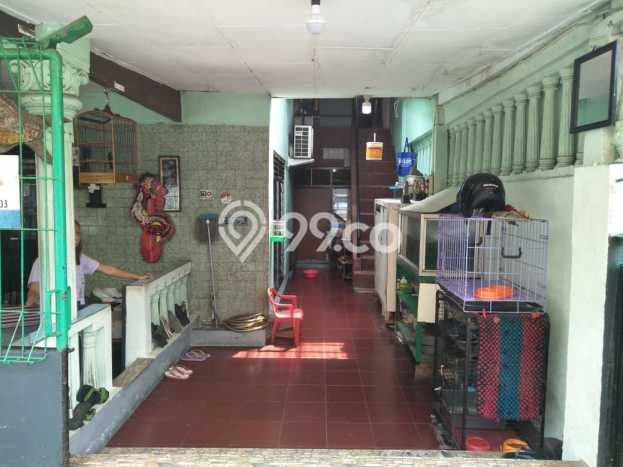 Rumah Strategis Minimalis Lb 180m2 di Pasar Minggu, Jakarta Selatan Rumah Strategis Minimalis Lb 180m2 di Pasar Minggu, Jakarta Selatan