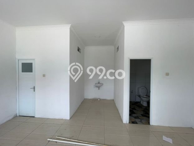Area Ramai! Gudang Dijual di Parung untuk Bisnis Luas Bangunan 3000m2 Area Ramai! Gudang Dijual di Parung untuk Bisnis Luas Bangunan 3000m2