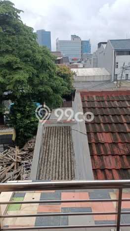 Rumah Elit LB 270m2 Siap Pakai Desain Elegan di Grogol, Jakarta Barat Rumah Elit LB 270m2 Siap Pakai Desain Elegan di Grogol, Jakarta Barat