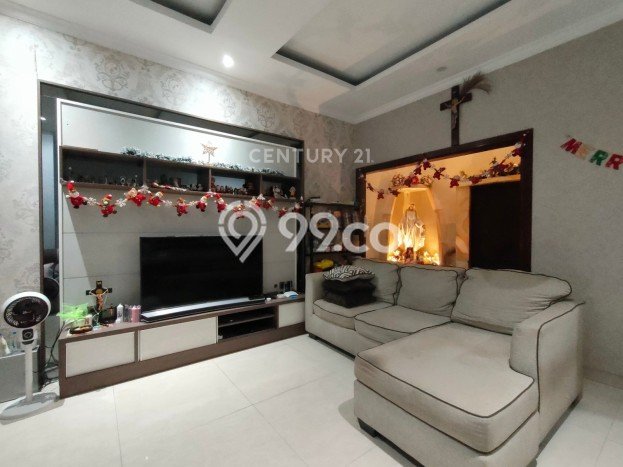 For Sale! Premium House LT 126m2 Desain Elegan di Meruya For Sale! Premium House LT 126m2 Desain Elegan di Meruya