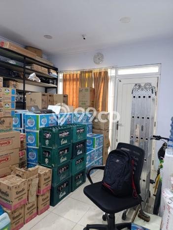 Jual Rumah Mewah Megah Dengan View Cantik di Taman Surya, Jakarta Barat Jual Rumah Mewah Megah Dengan View Cantik di Taman Surya, Jakarta Barat