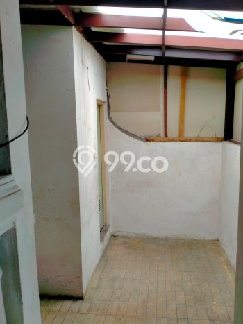 Hunian Eksklusif Siap Huni LT 140m2 di Tebet, Jakarta Selatan Hunian Eksklusif Siap Huni LT 140m2 di Tebet, Jakarta Selatan