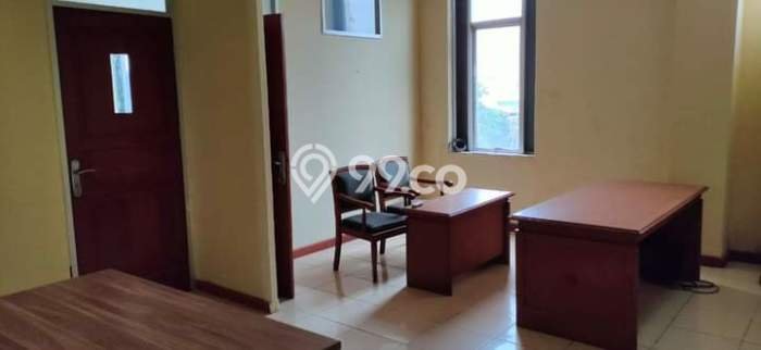 INVESTASI CERDAS! Gudang Kawasan Gunung Sindur, Luas 2031m², Area Komersial INVESTASI CERDAS! Gudang Kawasan Gunung Sindur, Luas 2031m², Area Komersial