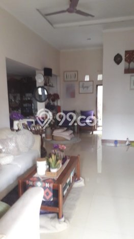 Rumah Strategis Modern Lb 110m2 di Ciputat, Tangerang Selatan Rumah Strategis Modern Lb 110m2 di Ciputat, Tangerang Selatan