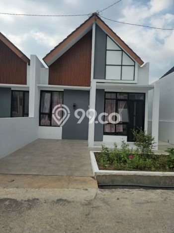 PROPERTI UNGGULAN! Rumah Strategis area Gunung Pati, LT 120m² LB 40m² PROPERTI UNGGULAN! Rumah Strategis area Gunung Pati, LT 120m² LB 40m²