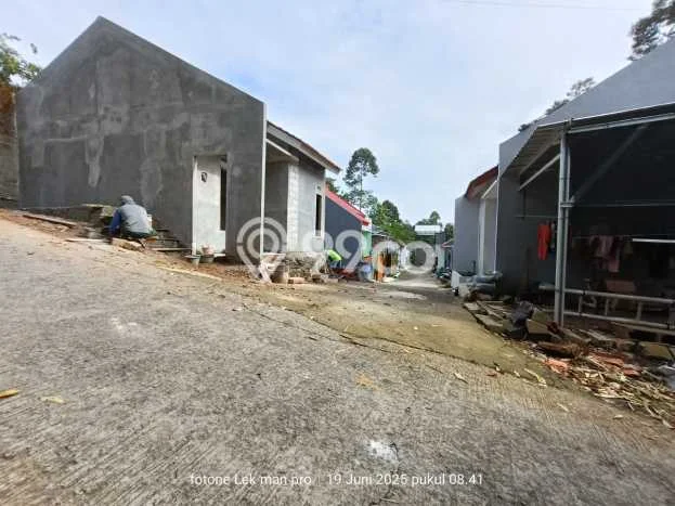 Rumah di Gunung Pati, Semarang, LT 70m² Bangunan 32m² Rumah di Gunung Pati, Semarang, LT 70m² Bangunan 32m²