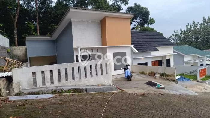 For Sale Rumah 2 Kamar Lokasi Strategis Bagus dan Strategis di Gunung Pati For Sale Rumah 2 Kamar Lokasi Strategis Bagus dan Strategis di Gunung Pati