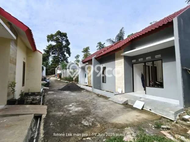 Rumah di Gunung Pati, Semarang, LT 70m² Bangunan 32m² Rumah di Gunung Pati, Semarang, LT 70m² Bangunan 32m²