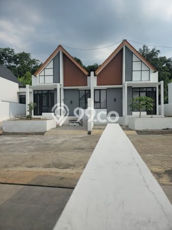 Hunian Nyaman 2 KT di Gunung Pati, Semarang - Luas Tanah 120m² Hunian Nyaman 2 KT di Gunung Pati, Semarang - Luas Tanah 120m²