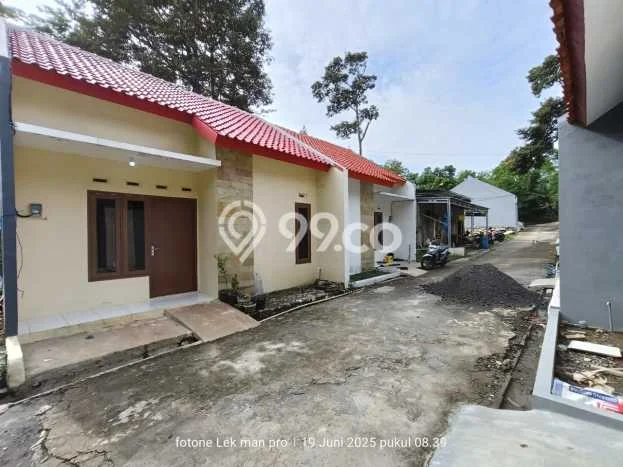 Rumah di Gunung Pati, Semarang, LT 70m² Bangunan 32m² Rumah di Gunung Pati, Semarang, LT 70m² Bangunan 32m²