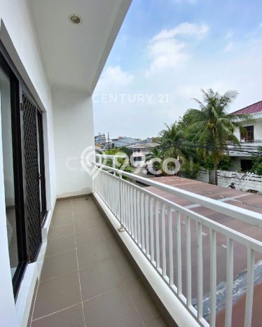 Siap Huni Hunian Elit 4 Kamar di Kelapa Gading Dekat ke Mana Saja Siap Huni Hunian Elit 4 Kamar di Kelapa Gading Dekat ke Mana Saja
