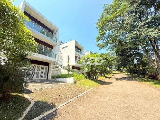 Rumah Elit Modern Siap Huni di Sentul City Bogor Rumah Elit Modern Siap Huni di Sentul City Bogor