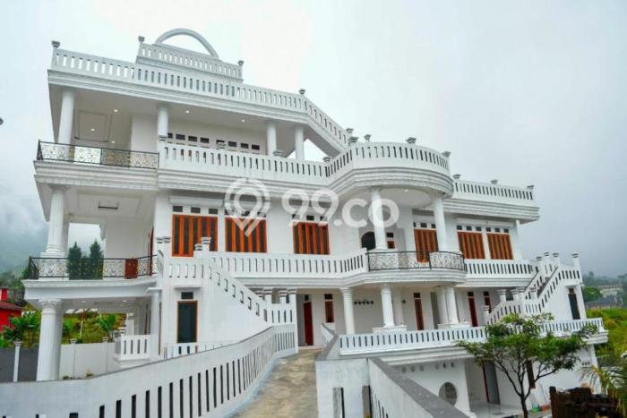 Vila Kawasan Cijeruk, Area 3950m2m², Akses ke fasilitas umum Vila Kawasan Cijeruk, Area 3950m2m², Akses ke fasilitas umum