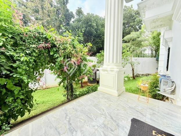 Rumah Elit Modern Tanpa Renovasi di Sentul City Bogor Rumah Elit Modern Tanpa Renovasi di Sentul City Bogor
