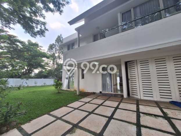 Rumah Elit LB 200m2 Siap Pakai Desain Elegan di Sentul City, Bogor Rumah Elit LB 200m2 Siap Pakai Desain Elegan di Sentul City, Bogor