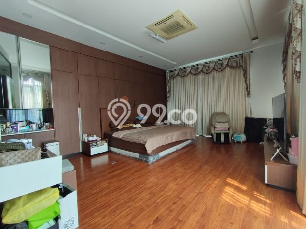 Jual Rumah Mewah Megah Dengan View Eksklusif di Sentul City, Bogor Jual Rumah Mewah Megah Dengan View Eksklusif di Sentul City, Bogor