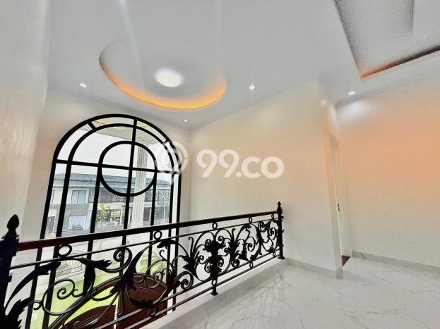 Jual Rumah Luas Elegan Dengan View Cantik di Sentul City, Bogor Jual Rumah Luas Elegan Dengan View Cantik di Sentul City, Bogor