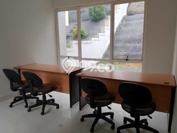 Dijual Rumah Mewah Elegan Dengan View Eksklusif di Sentul City, Bogor Dijual Rumah Mewah Elegan Dengan View Eksklusif di Sentul City, Bogor