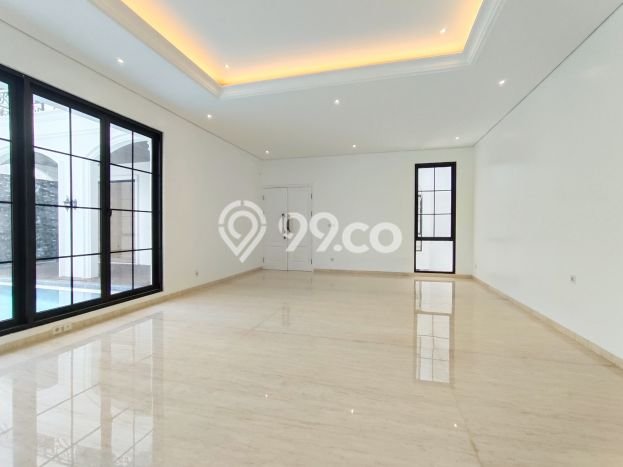 Rumah Terawat di Sentul City, Bogor, LT 420m2m², LB 550m2m² Rumah Terawat di Sentul City, Bogor, LT 420m2m², LB 550m2m²