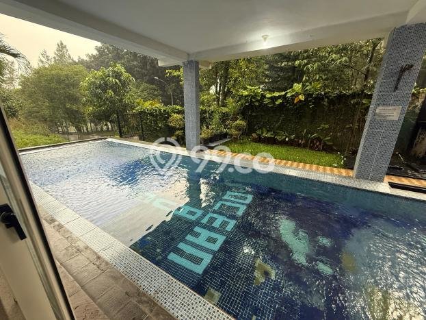 Rumah Luxury Modern Siap Huni di Sentul City Bogor Rumah Luxury Modern Siap Huni di Sentul City Bogor