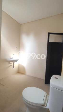 Rumah Luxury Modern Siap Huni di Sentul City Bogor Rumah Luxury Modern Siap Huni di Sentul City Bogor