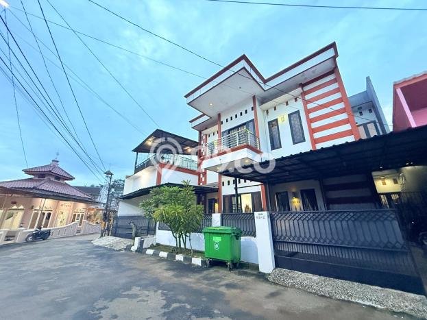 For Sale Rumah 6 Kamar Lokasi Strategis Bagus dan Strategis di Cibinong For Sale Rumah 6 Kamar Lokasi Strategis Bagus dan Strategis di Cibinong