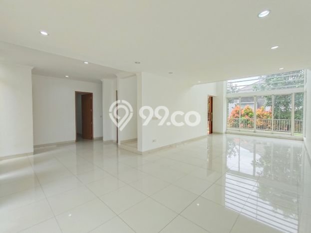 Ready to Use! Premium House LT 396m2 Desain Elegan di Sentul City Ready to Use! Premium House LT 396m2 Desain Elegan di Sentul City