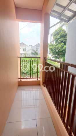 Rumah Luxury Modern Siap Huni di Sentul City Bogor Rumah Luxury Modern Siap Huni di Sentul City Bogor