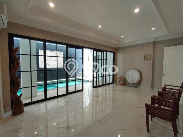 Jual Rumah Luas Elegan Dengan View Eksklusif di Sentul City, Bogor Jual Rumah Luas Elegan Dengan View Eksklusif di Sentul City, Bogor