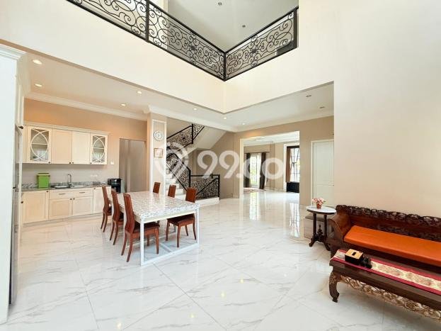 Rumah Elit Modern Tanpa Renovasi di Sentul City Bogor Rumah Elit Modern Tanpa Renovasi di Sentul City Bogor