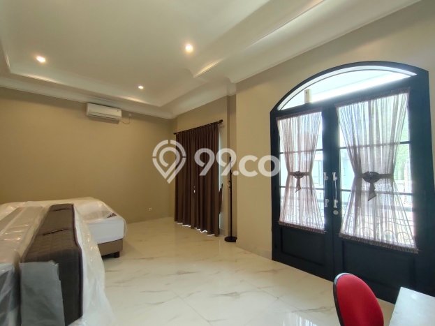 Jual Rumah Luas Elegan Dengan View Eksklusif di Sentul City, Bogor Jual Rumah Luas Elegan Dengan View Eksklusif di Sentul City, Bogor