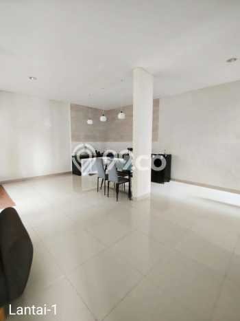 Jual Rumah Mewah Elegan Dengan View Cantik di Sentul, Bogor Jual Rumah Mewah Elegan Dengan View Cantik di Sentul, Bogor
