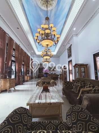 Dijual Rumah Mewah Elegan Dengan View Eksklusif di Sentul City, Bogor Dijual Rumah Mewah Elegan Dengan View Eksklusif di Sentul City, Bogor