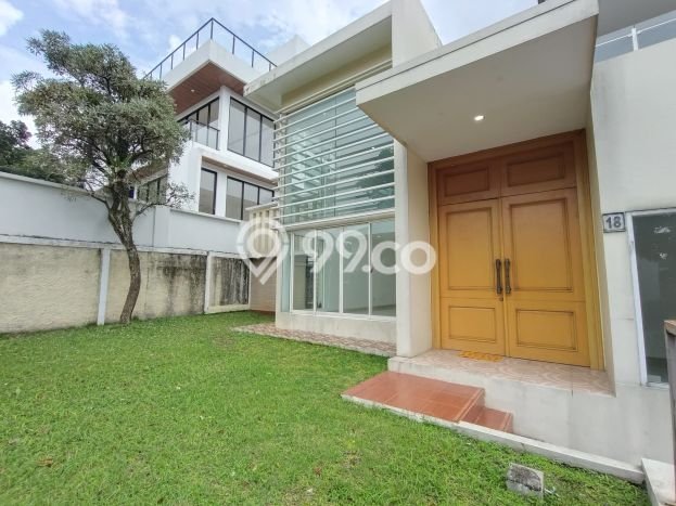 Ready to Use! Premium House LT 396m2 Desain Elegan di Sentul City Ready to Use! Premium House LT 396m2 Desain Elegan di Sentul City