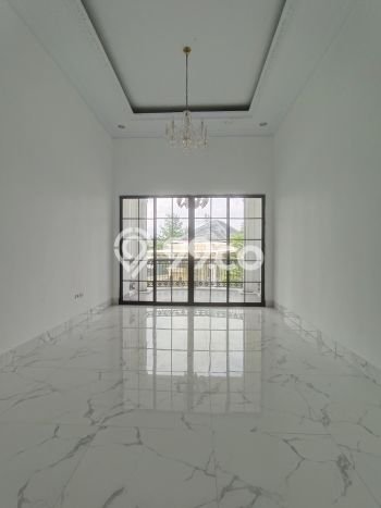 Rumah Elit Modern Tanpa Renovasi di Sentul City Bogor Rumah Elit Modern Tanpa Renovasi di Sentul City Bogor