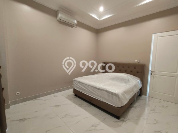 Jual Rumah Luas Elegan Dengan View Eksklusif di Sentul City, Bogor Jual Rumah Luas Elegan Dengan View Eksklusif di Sentul City, Bogor