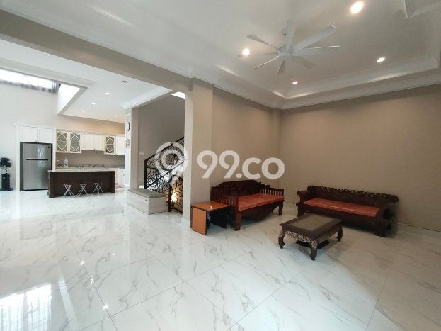 Jual Rumah Luas Elegan Dengan View Eksklusif di Sentul City, Bogor Jual Rumah Luas Elegan Dengan View Eksklusif di Sentul City, Bogor