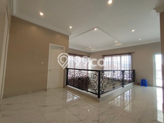 Jual Rumah Luas Elegan Dengan View Eksklusif di Sentul City, Bogor Jual Rumah Luas Elegan Dengan View Eksklusif di Sentul City, Bogor